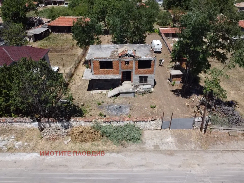 Продава  Къща област Пловдив , с. Червен , 120 кв.м | 50279456