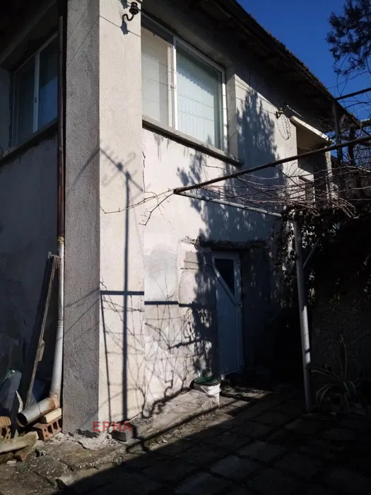 Продава  Къща град Хасково , Промишлена зона - Изток , 74 кв.м | 43244691 - изображение [2]