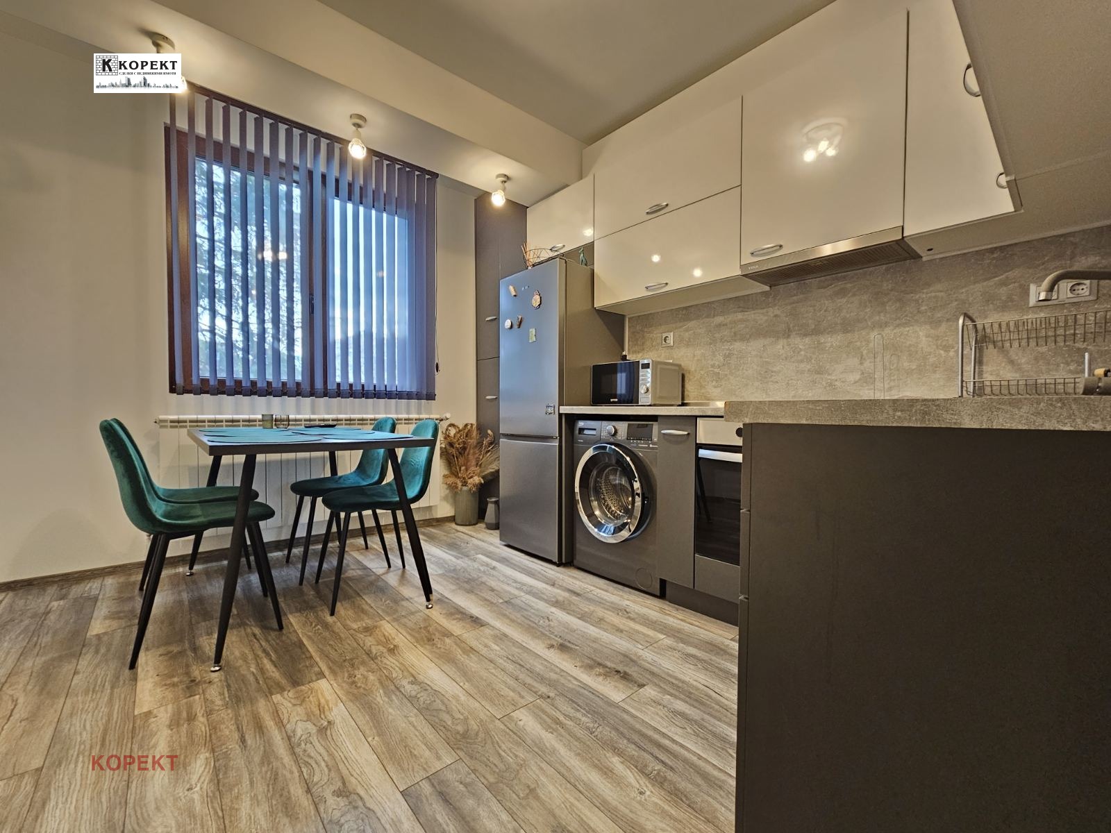 Продава 3-СТАЕН, гр. Плевен, Широк център, снимка 2 - Апартаменти - 55699294