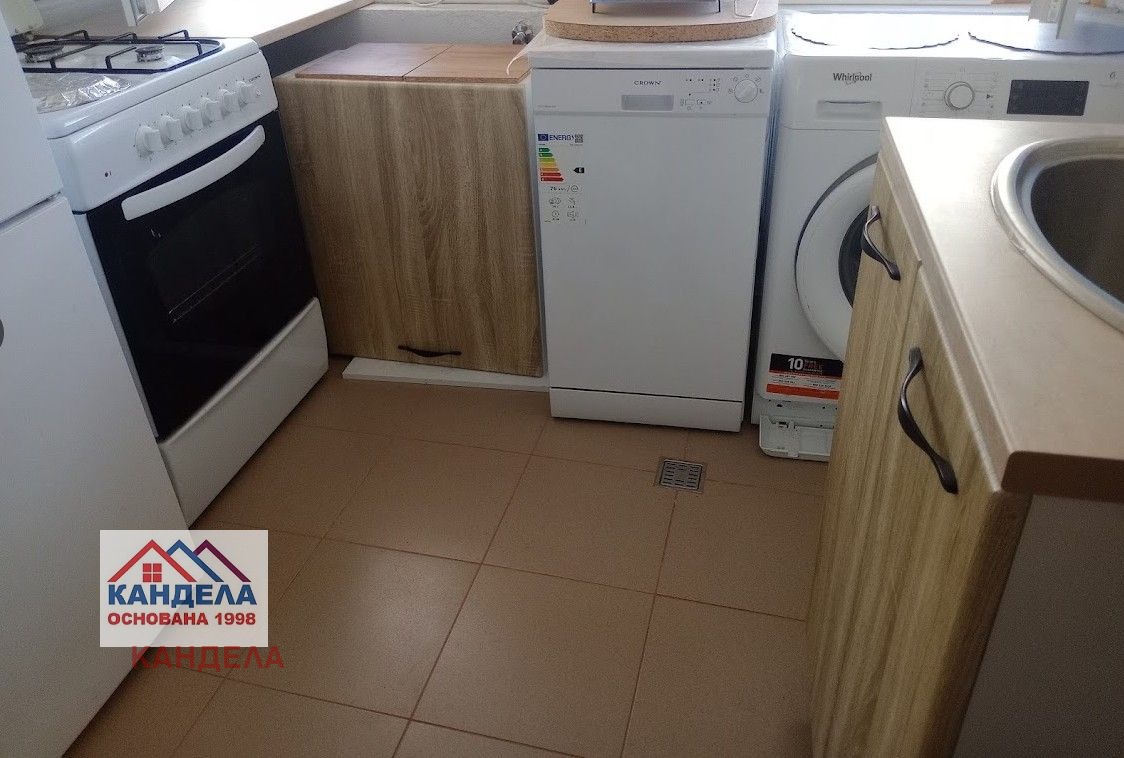Продава КЪЩА, с. Бенковски, област Пловдив, снимка 6 - Къщи - 55649121