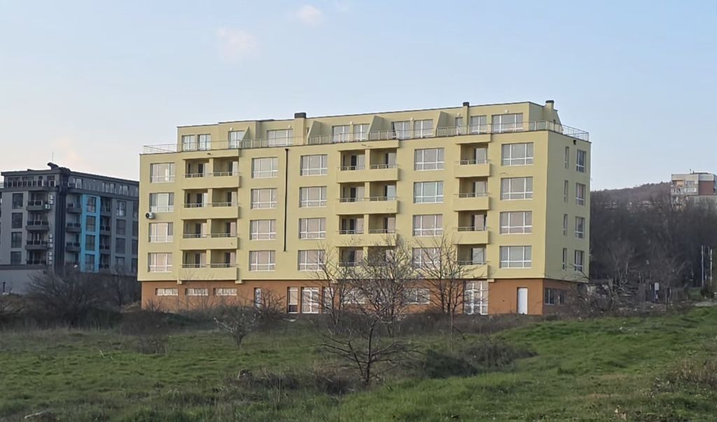 Продава ЗАВЕДЕНИЕ, гр. Варна, м-т Боклук Тарла, снимка 2 - Заведения - 54070384