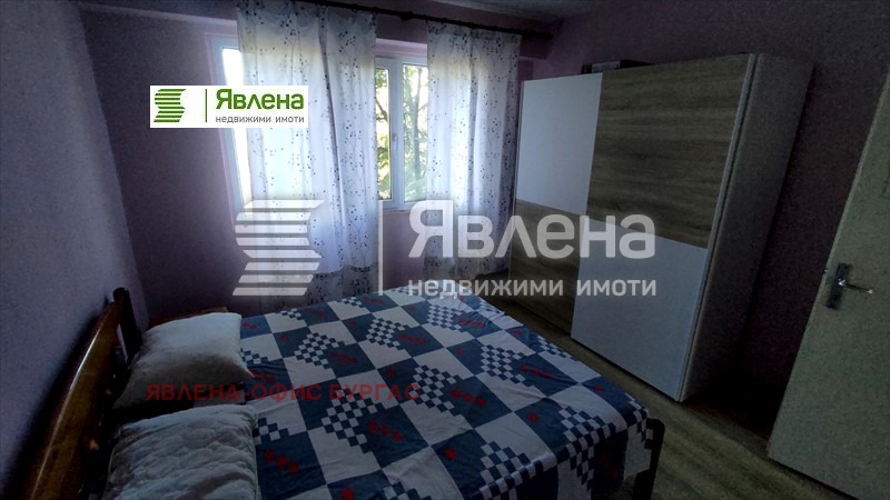 Продава 2-СТАЕН, гр. Бургас, Изгрев, снимка 3 - Aпартаменти - 47709625