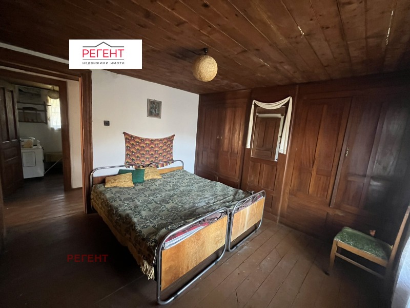 Продава КЪЩА, с. Боженците, област Габрово, снимка 4 - Къщи - 52648501