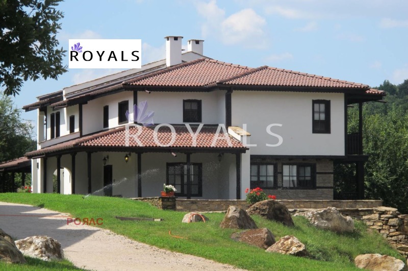 Продава КЪЩА, гр. Дряново, област Габрово, снимка 13 - Къщи - 53032012