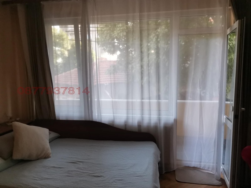 En venta  1 dormitorio Pleven , Idealen tsentar , 50 metros cuadrados | 88160576