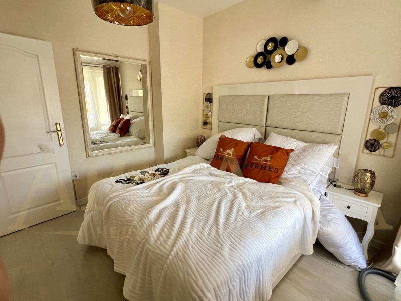 Te koop  2 slaapkamers Plovdiv , Tsentar , 120 m² | 87149605 - afbeelding [7]