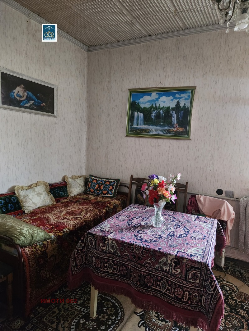 Продава ЕТАЖ ОТ КЪЩА, гр. Горна Оряховица, област Велико Търново, снимка 4 - Етаж от къща - 52469822