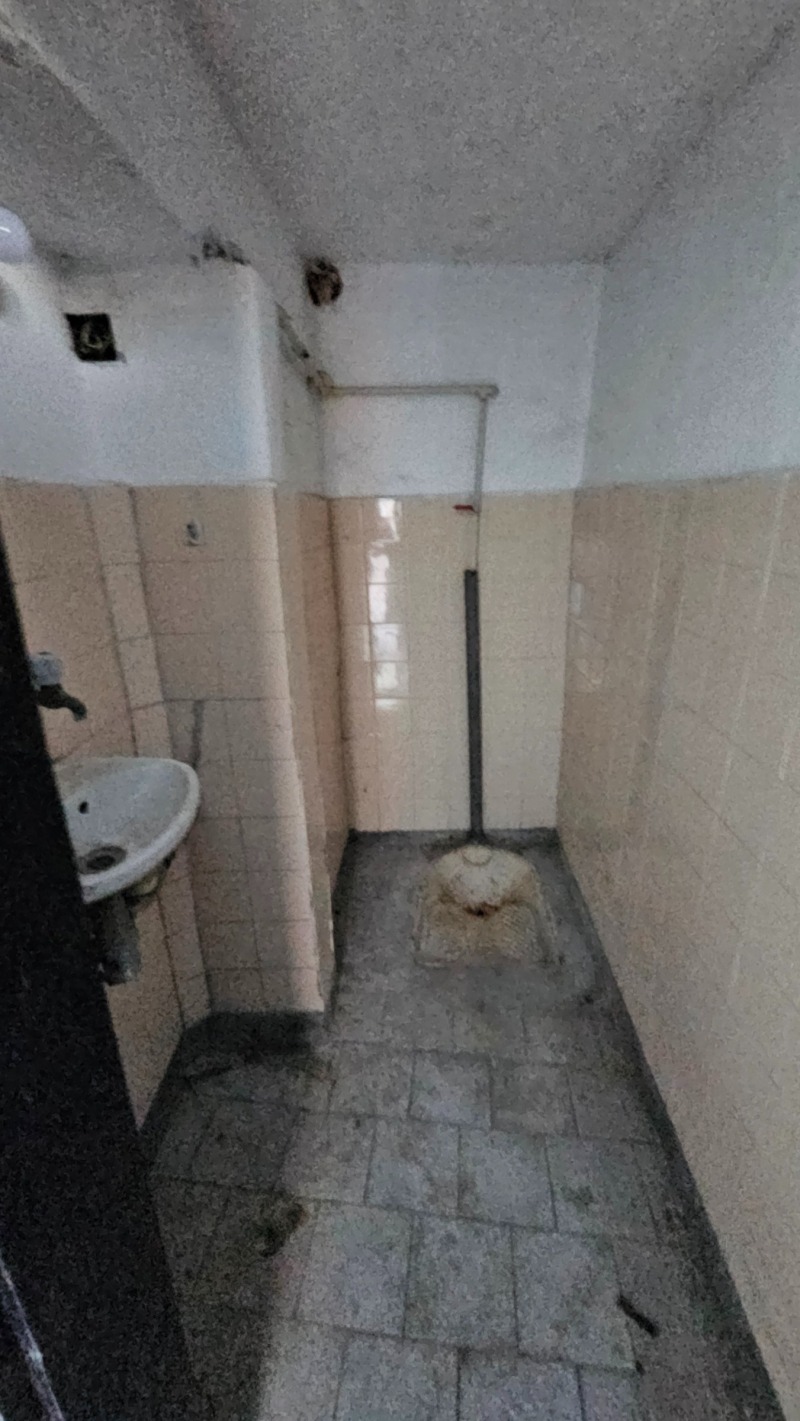 En venta  Comercio Razgrad , Varosh , 45 metros cuadrados | 50459296 - imagen [2]