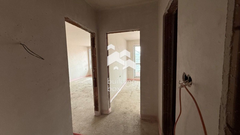 Продава 2-СТАЕН, гр. Пловдив, Остромила, снимка 2 - Апартаменти - 52627162