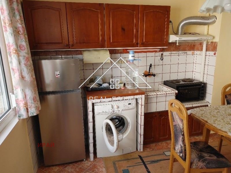 Продава 3-СТАЕН, гр. Стара Загора, Казански, снимка 6 - Aпартаменти - 48301636