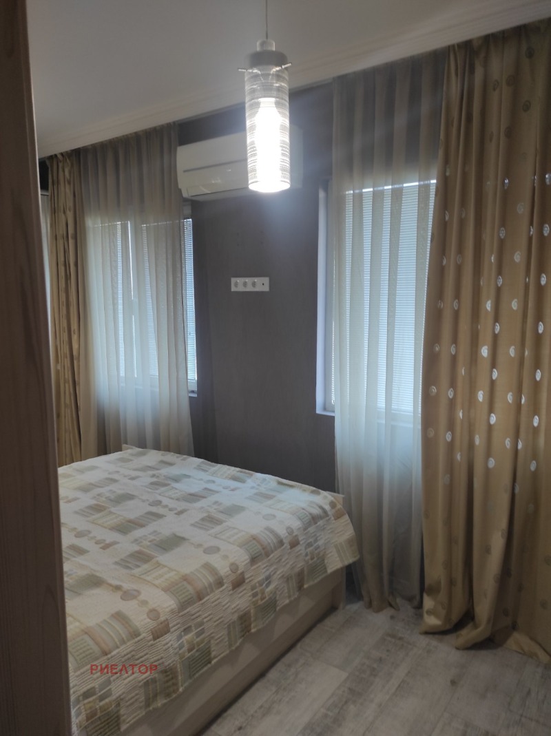 À venda  2 quartos Plovdiv , Kiutchuk Parij , 92 m² | 70813952 - imagem [8]