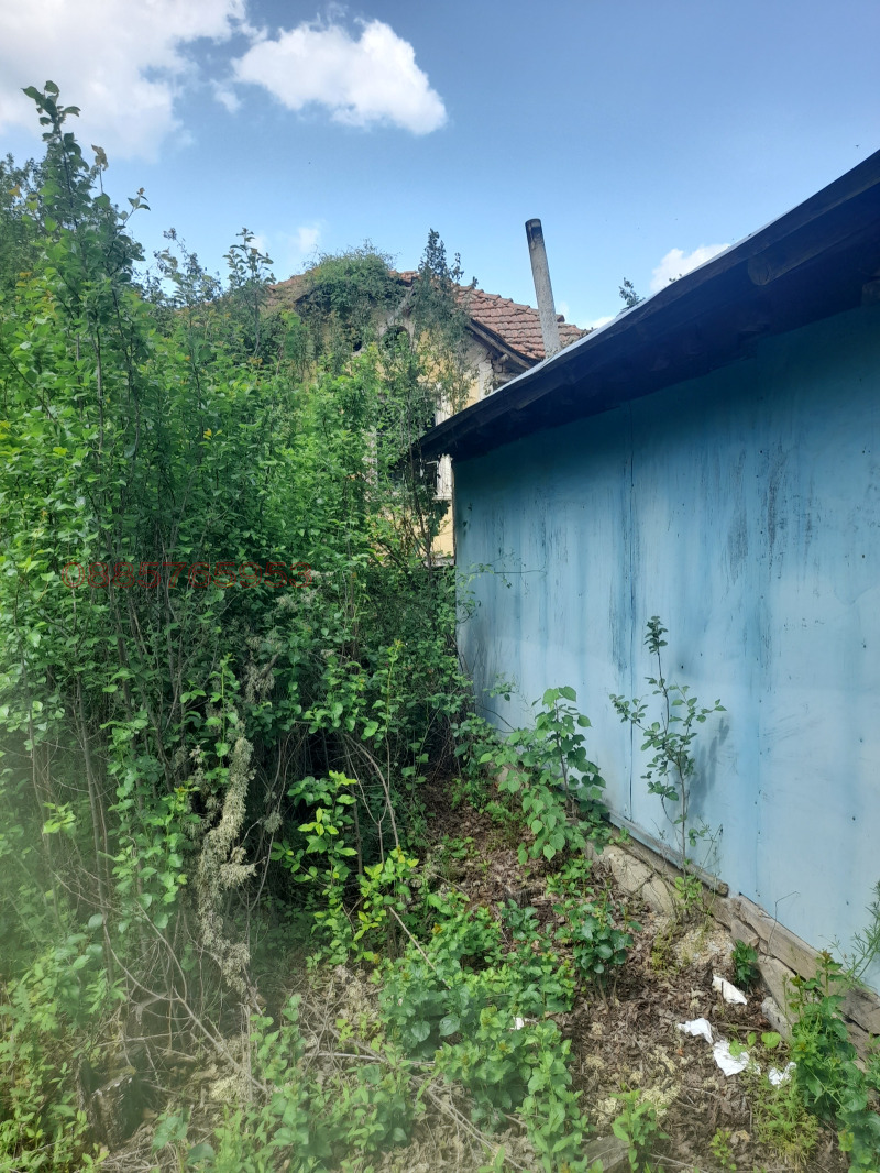 Продава КЪЩА, с. Добри дол, област Кюстендил, снимка 2 - Къщи - 52785847