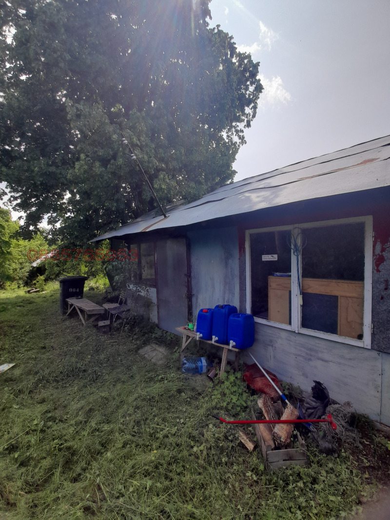 Продава КЪЩА, с. Добри дол, област Кюстендил