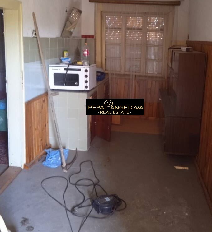 Продава КЪЩА, с. Ръжево Конаре, област Пловдив, снимка 2 - Къщи - 52302540