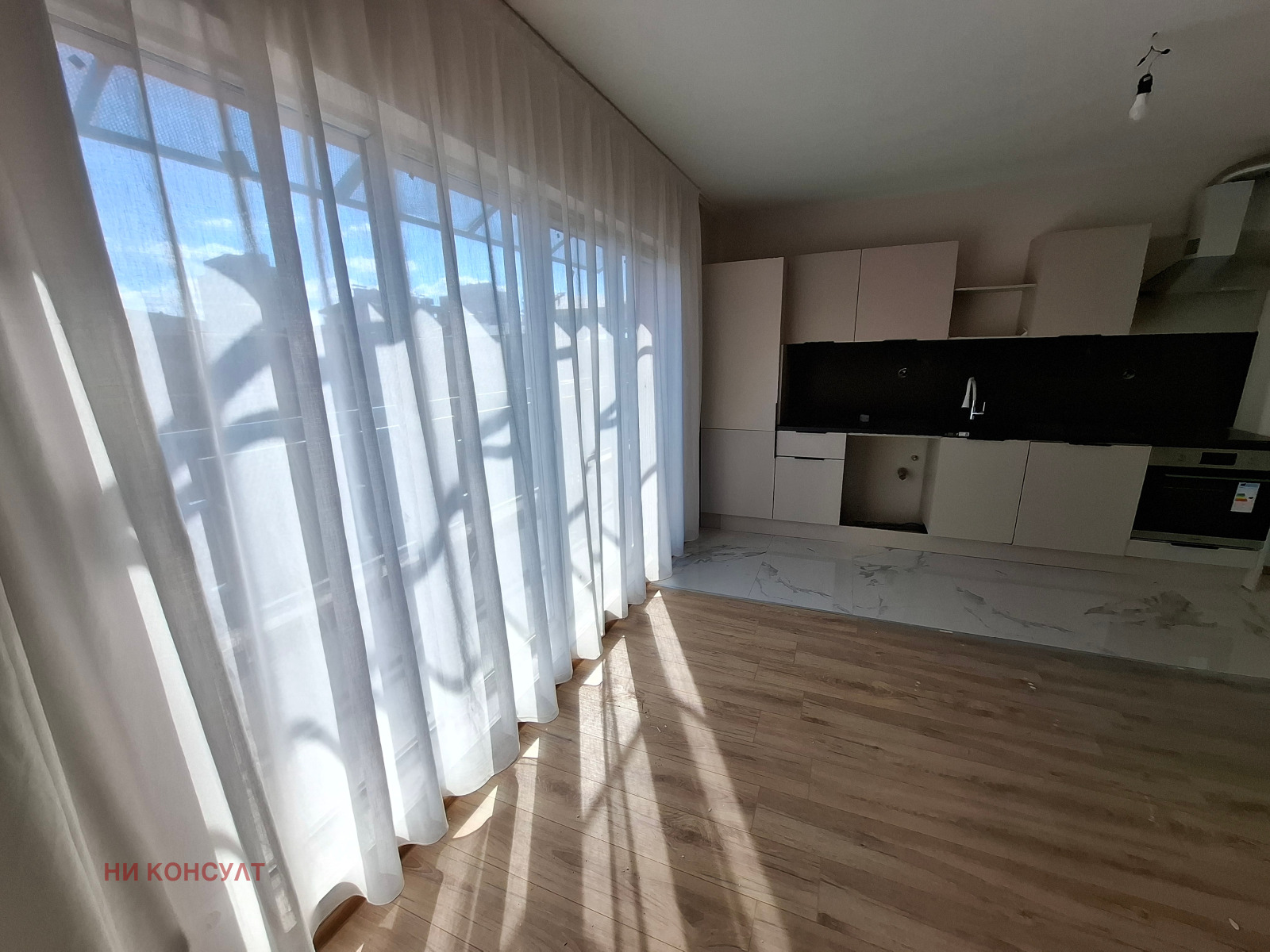Продава 3-СТАЕН, гр. София, Люлин - център, снимка 3 - Апартаменти - 54922333