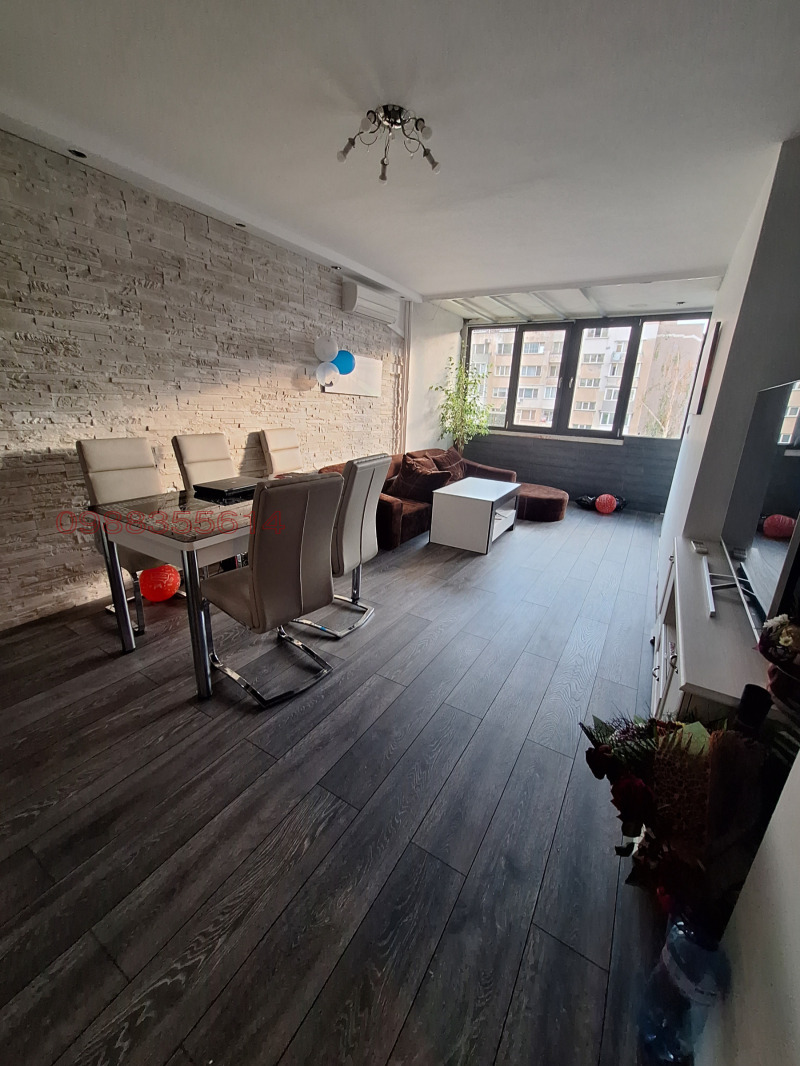 Продава 3-СТАЕН в град София, Белите брези - 80 кв.м / 243 388 € » 476 025.55 лв.