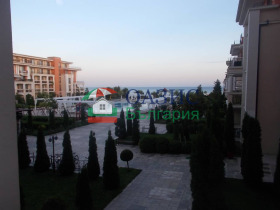 Продава 3-стаен, гр. Свети Влас