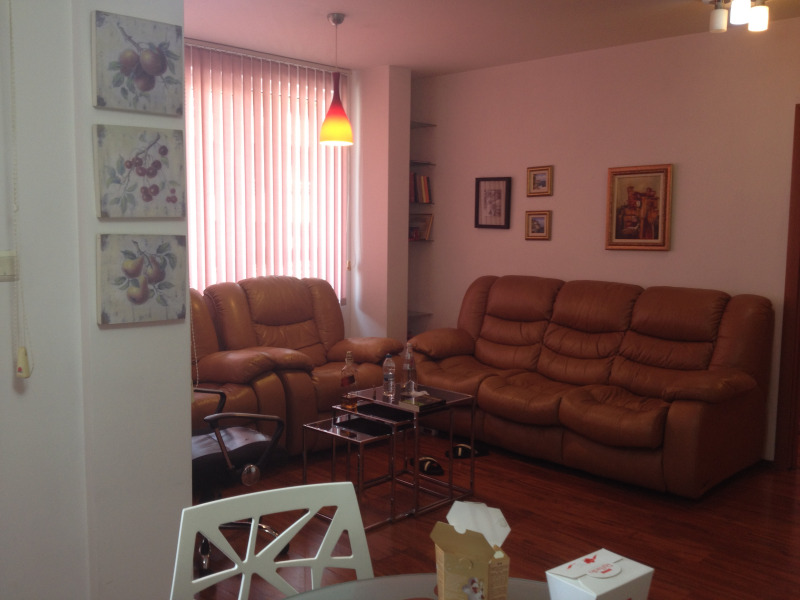 Продава  2-стаен град Пловдив , Кършияка , 75 кв.м | 57759324 - изображение [8]