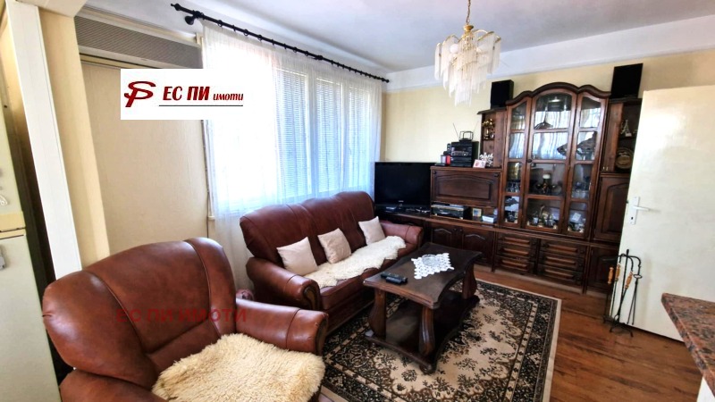 Продава  Многостаен град Русе , Дружба 1 , 127 кв.м | 12193647