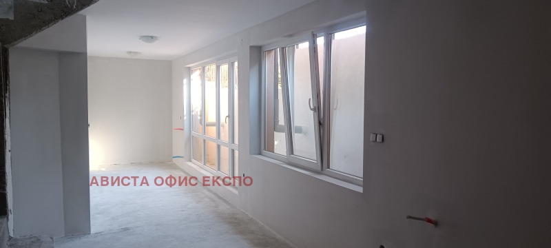 Eladó  Tetőtér Sofia , Ovcsa kupel , 131 négyzetméter | 70190516 - kép [2]