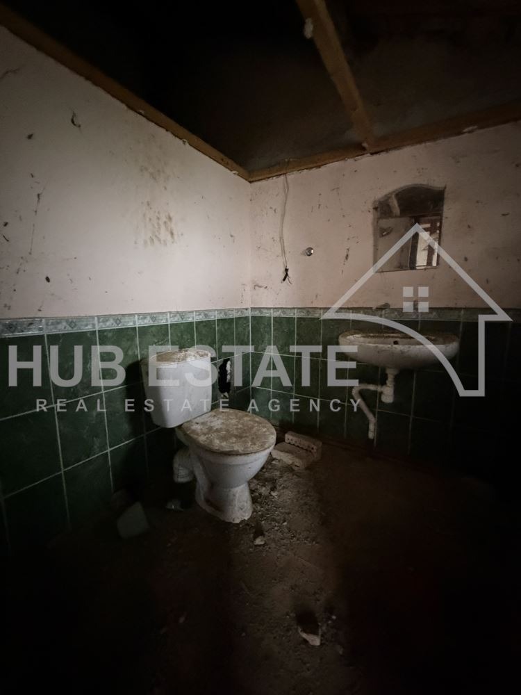 Продава КЪЩА, с. Стефан Караджа, област Добрич, снимка 12 - Къщи - 54153796