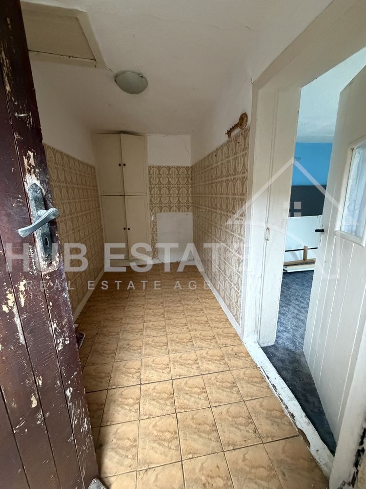 Продава КЪЩА, с. Стефан Караджа, област Добрич, снимка 7 - Къщи - 54153796