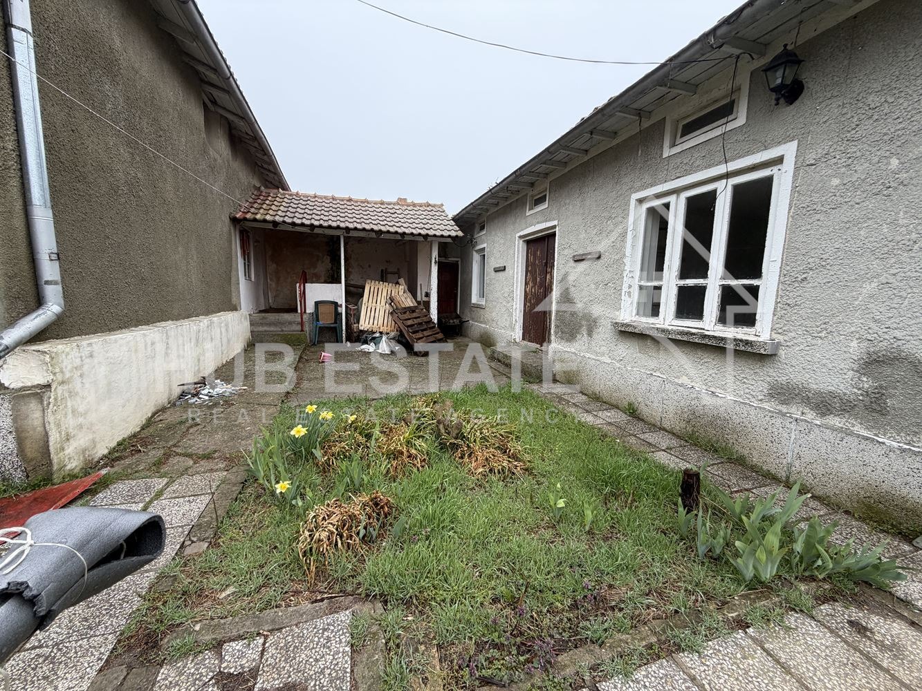 Продава КЪЩА, с. Стефан Караджа, област Добрич, снимка 15 - Къщи - 54153796