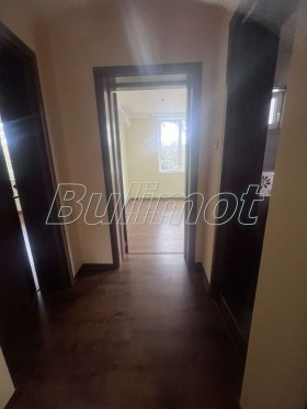 2 bedroom m-t Alen mak, Varna 11