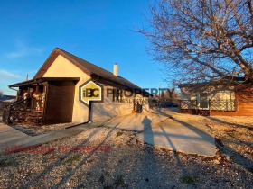 House Novo Botevo, region Dobrich 1