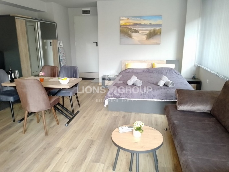 In vendita  Studio Varna , Tsentar , 40 mq | 62353594 - Immagine [2]