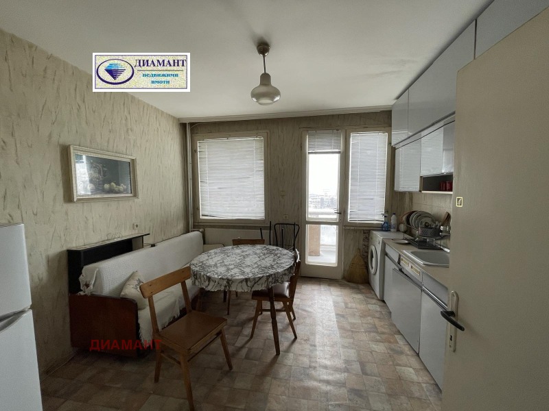 Eladó  2 hálószobás Ruse , Centar , 90 négyzetméter | 38977205 - kép [4]