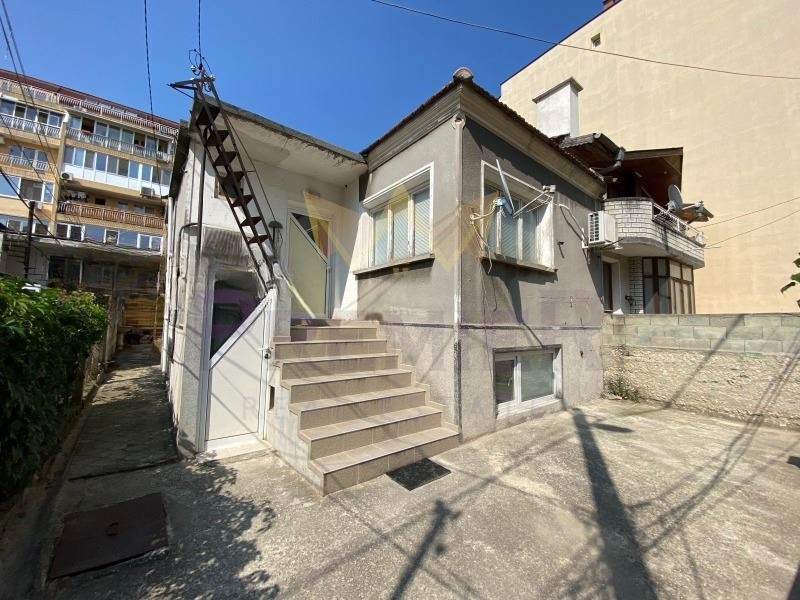 Продава  Къща град Варна , Левски 1 , 102 кв.м | 14066586