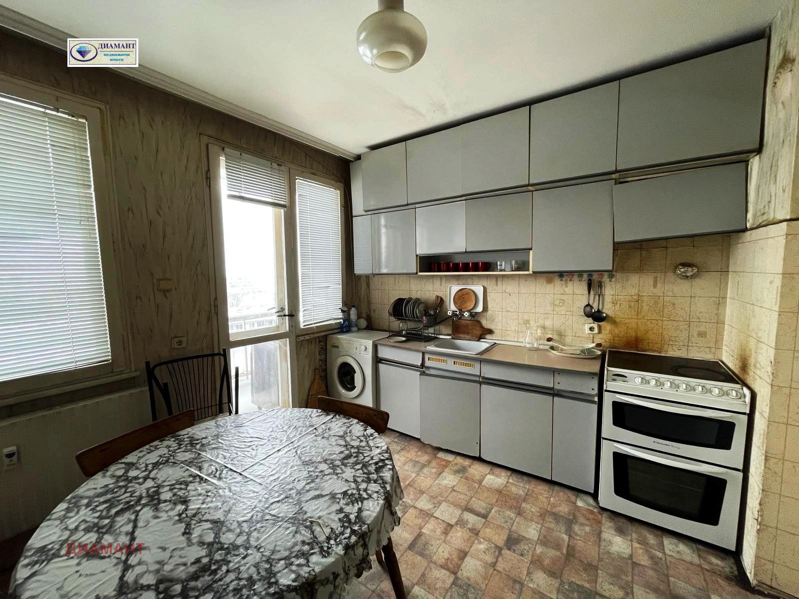 Продава 3-СТАЕН, гр. Русе, Център, снимка 2 - Апартаменти - 51919820