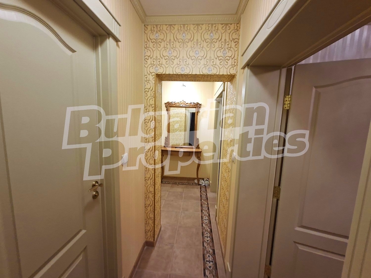 Продава 3-СТАЕН, гр. Балчик, област Добрич, снимка 12 - Апартаменти - 54043753