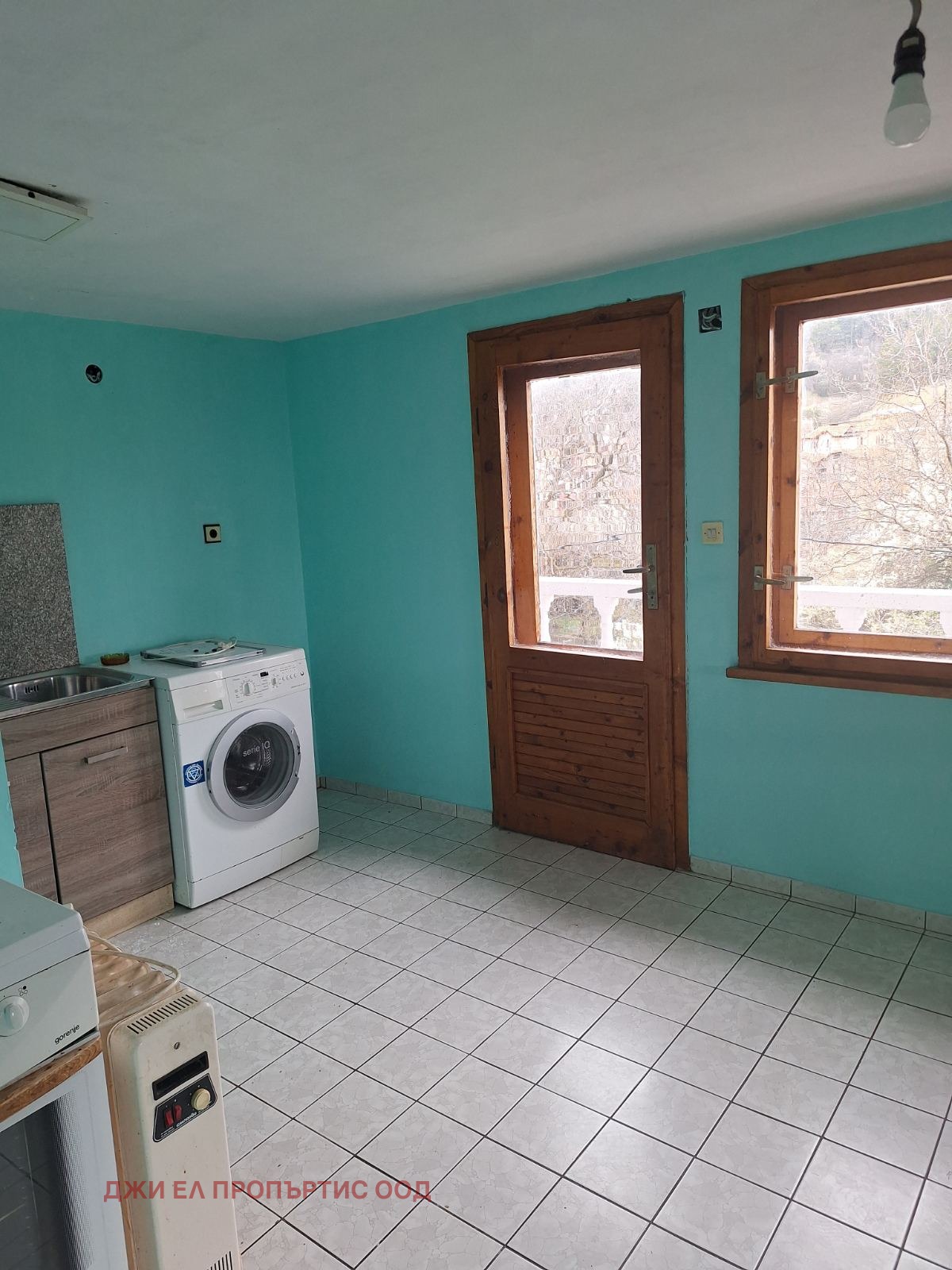 Продава КЪЩА, гр. София, с. Кътина, снимка 2 - Къщи - 54077811