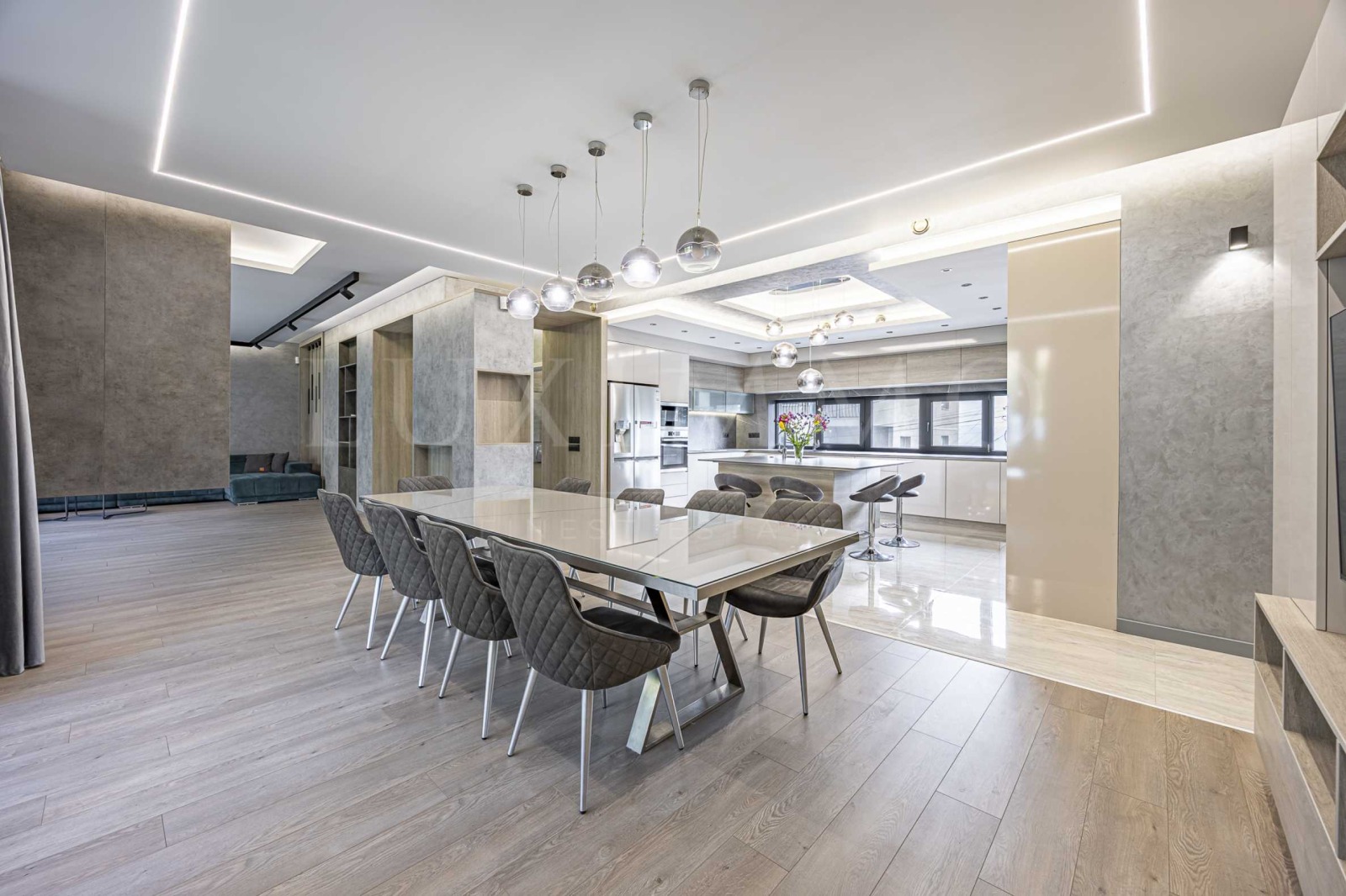 Продава КЪЩА, гр. София, в.з.Киноцентъра, снимка 8 - Къщи - 54132659