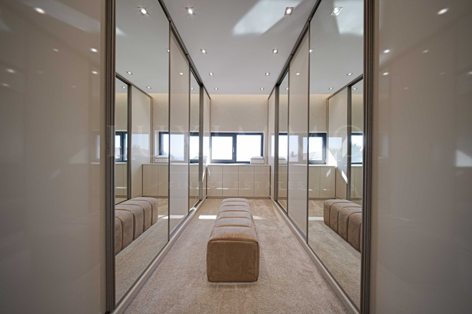 Продава КЪЩА, гр. София, в.з.Киноцентъра, снимка 10 - Къщи - 54132659