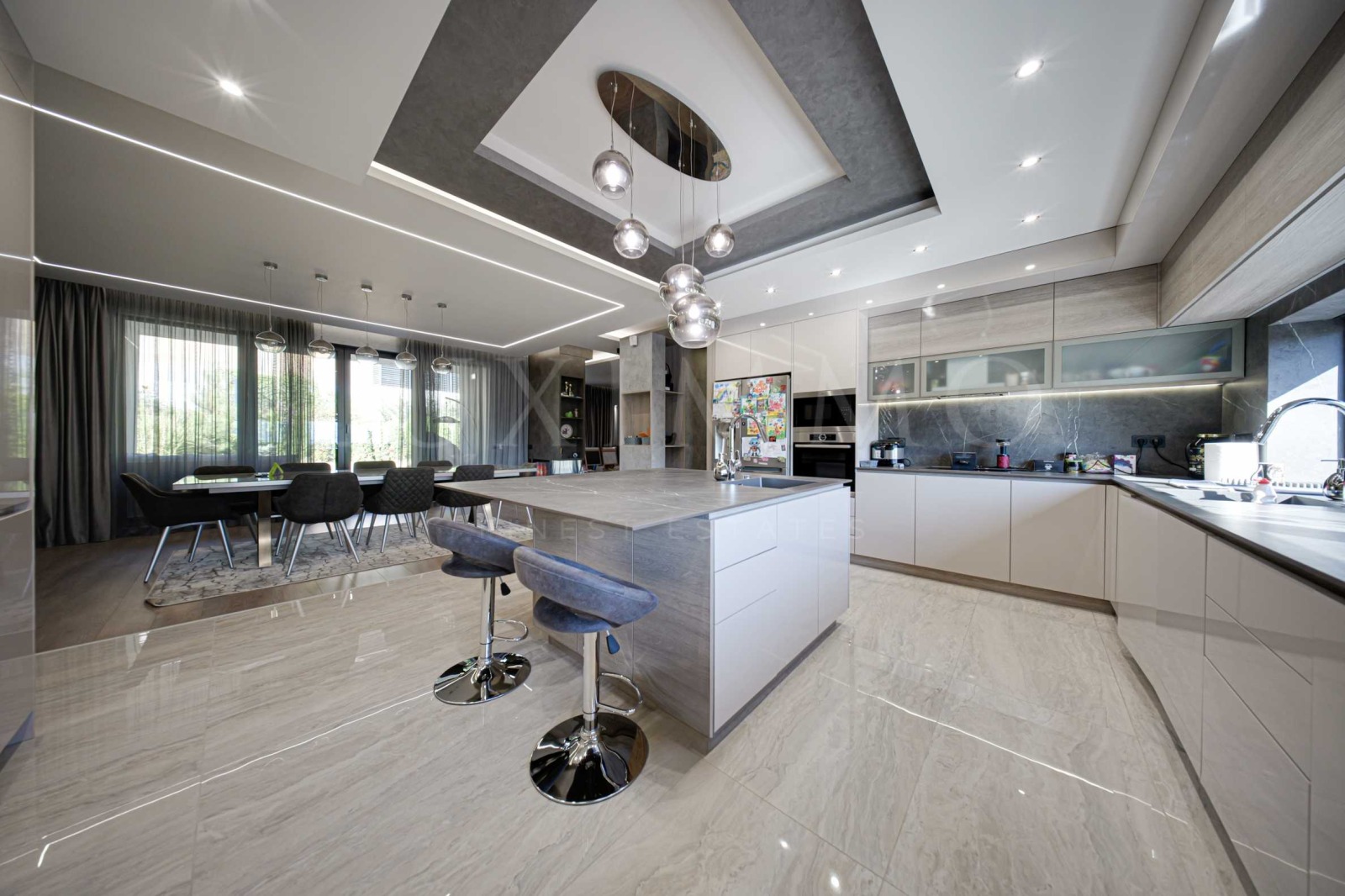 Продава КЪЩА, гр. София, в.з.Киноцентъра, снимка 6 - Къщи - 54132659