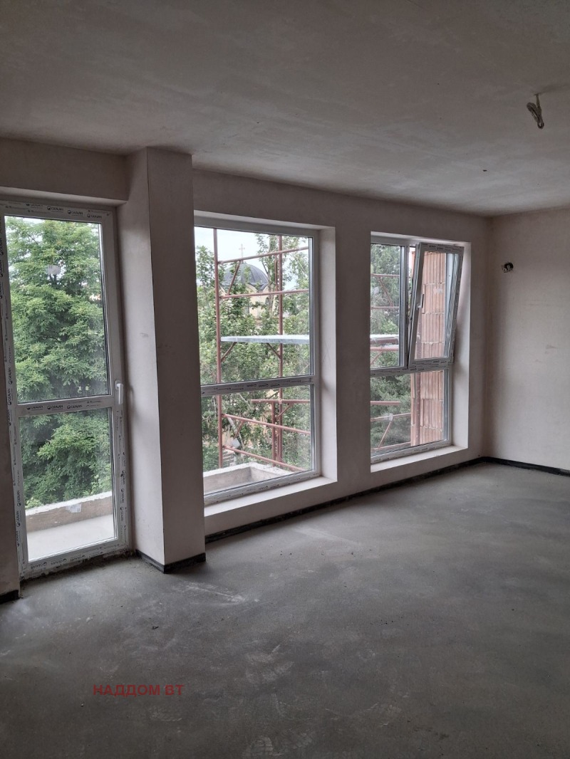 Продава  2-стаен град Велико Търново , Бузлуджа , 68 кв.м | 72859773 - изображение [3]
