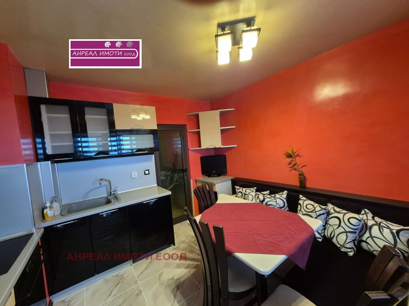 Til salgs  1 soverom Sofia , Slatina , 70 kvm | 67745020 - bilde [5]