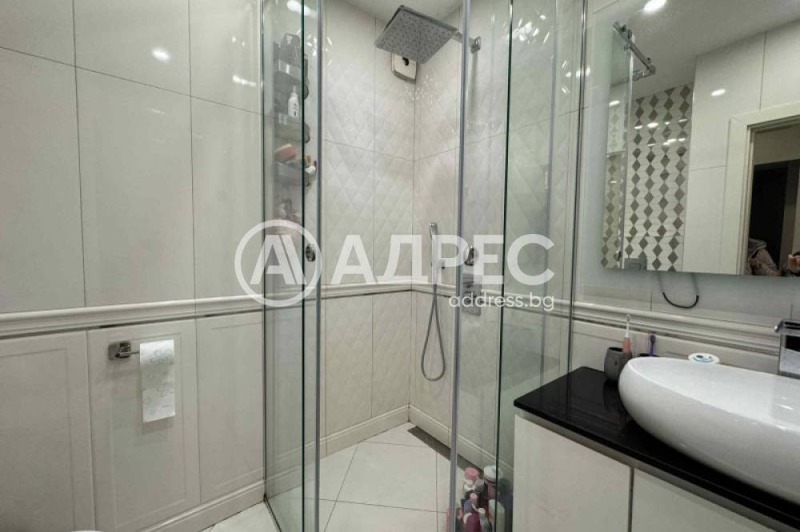 Продава 3-СТАЕН, гр. София, Света Троица, снимка 4 - Апартаменти - 52687389