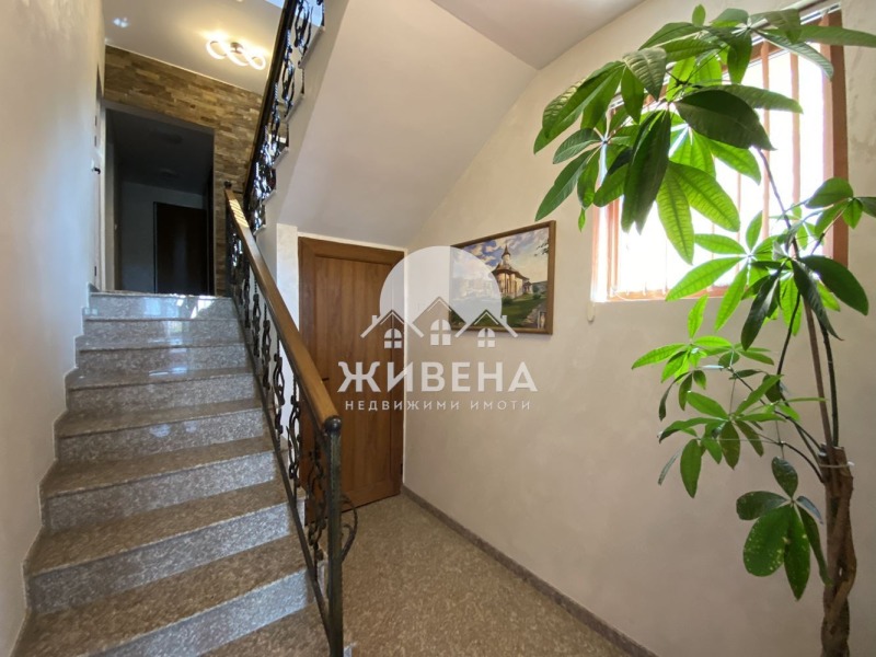 Продава КЪЩА, гр. Варна, м-т Сълзица, снимка 13 - Къщи - 47423757