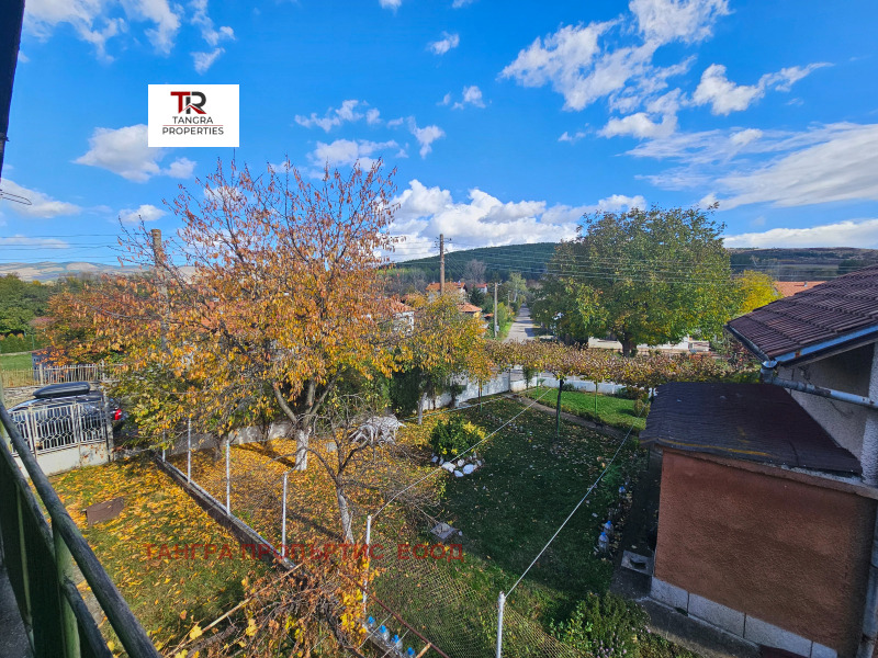 Продава ВИЛА, с. Долни Раковец, област Перник, снимка 12 - Вили - 52181550