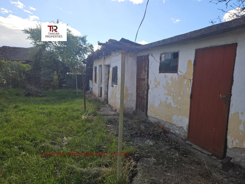 Продава ВИЛА, с. Долни Раковец, област Перник, снимка 4 - Вили - 52181550