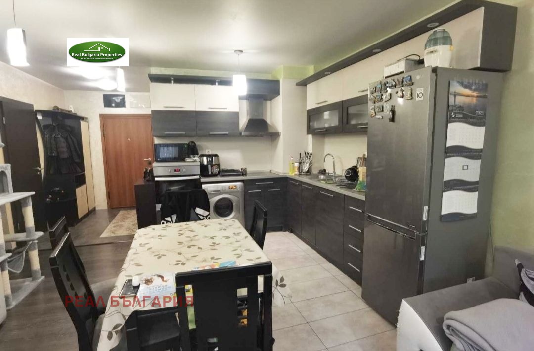 Продава 3-СТАЕН, гр. Русе, Център, снимка 2 - Апартаменти - 54125733