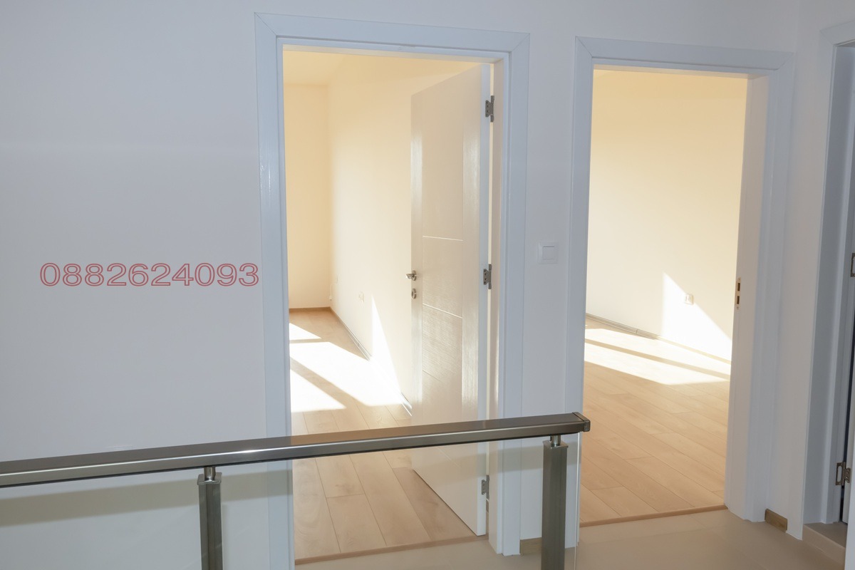 Продава КЪЩА, гр. Варна, Бриз, снимка 4 - Къщи - 53868941