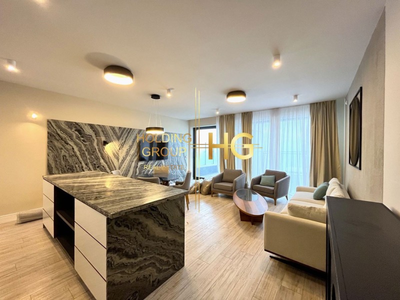 Продава 3-СТАЕН в град Варна, к.к. Слънчев ден - 220 кв.м / 655 744 € » 1 282 523.79 лв., ХОЛДИНГ ГРУП