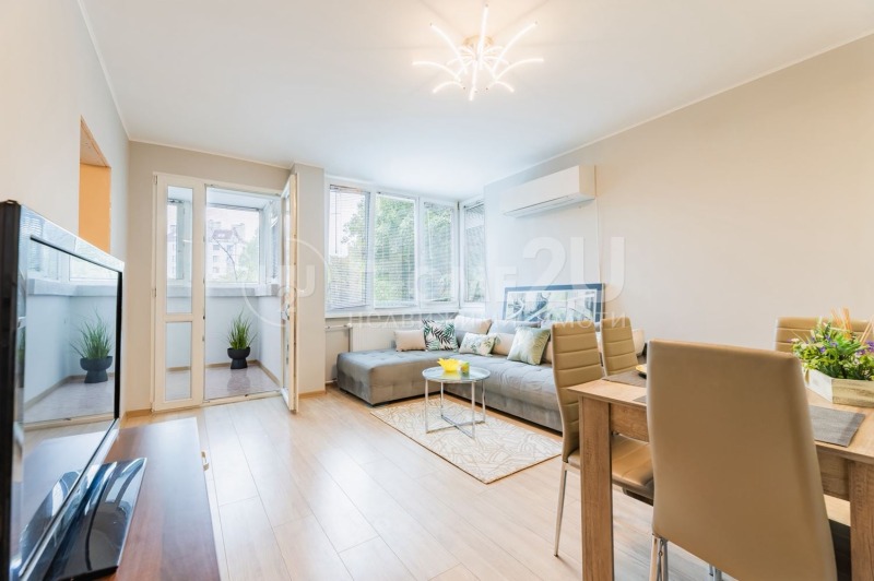 Продава  2-стаен град София , Център , 75 кв.м | 12186035