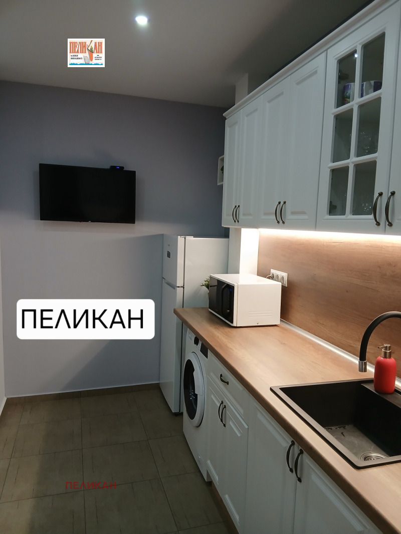 Продава 3-СТАЕН, гр. Велико Търново, Център, снимка 2 - Апартаменти - 53029448