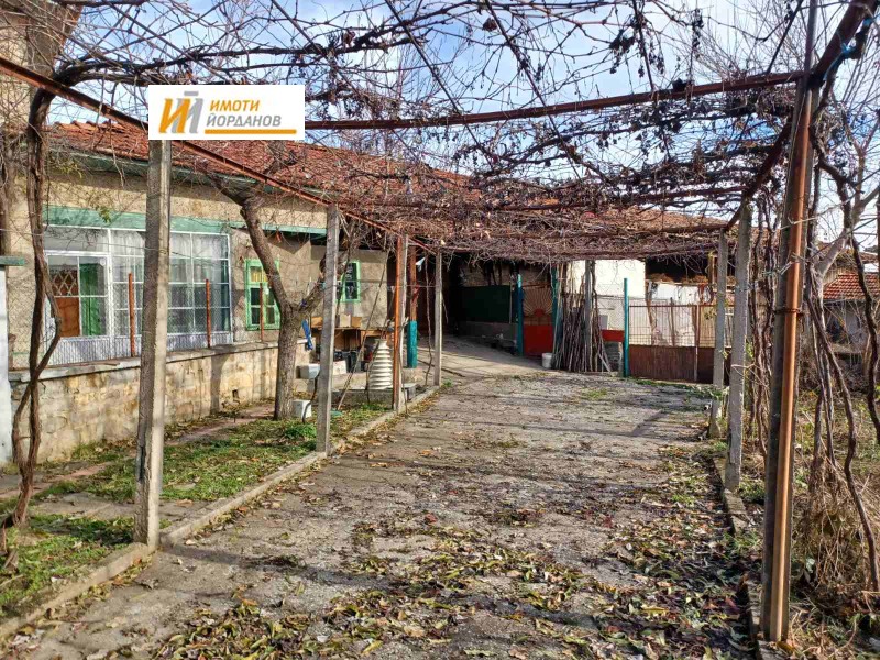 En venta  Casa región Veliko Tarnovo , Prisovo , 120 metros cuadrados | 59266319 - imagen [2]